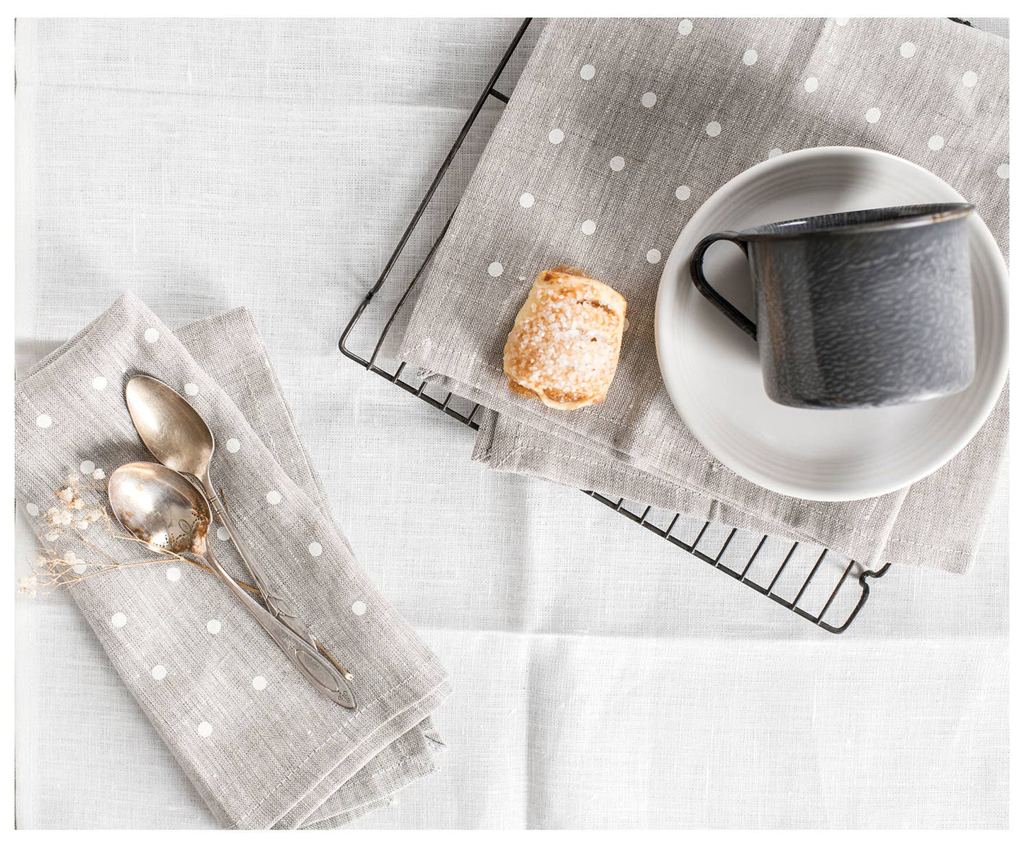 White Dots Linen Napkin -Set of 2-